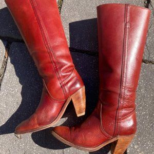Frye vintage boots 6.5 Port colored